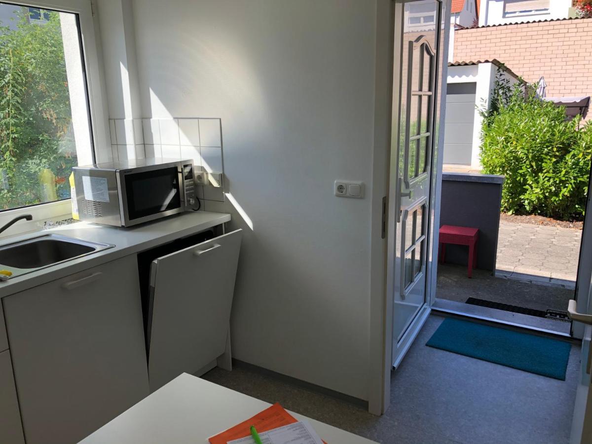Altstadt Naehe 7 Min Fussweg Ueber Alte Maibruecke Zu Pension Mit Balkon & Garten, Ideal For Long Stay, Relocation Ochsenfurt Exterior photo
